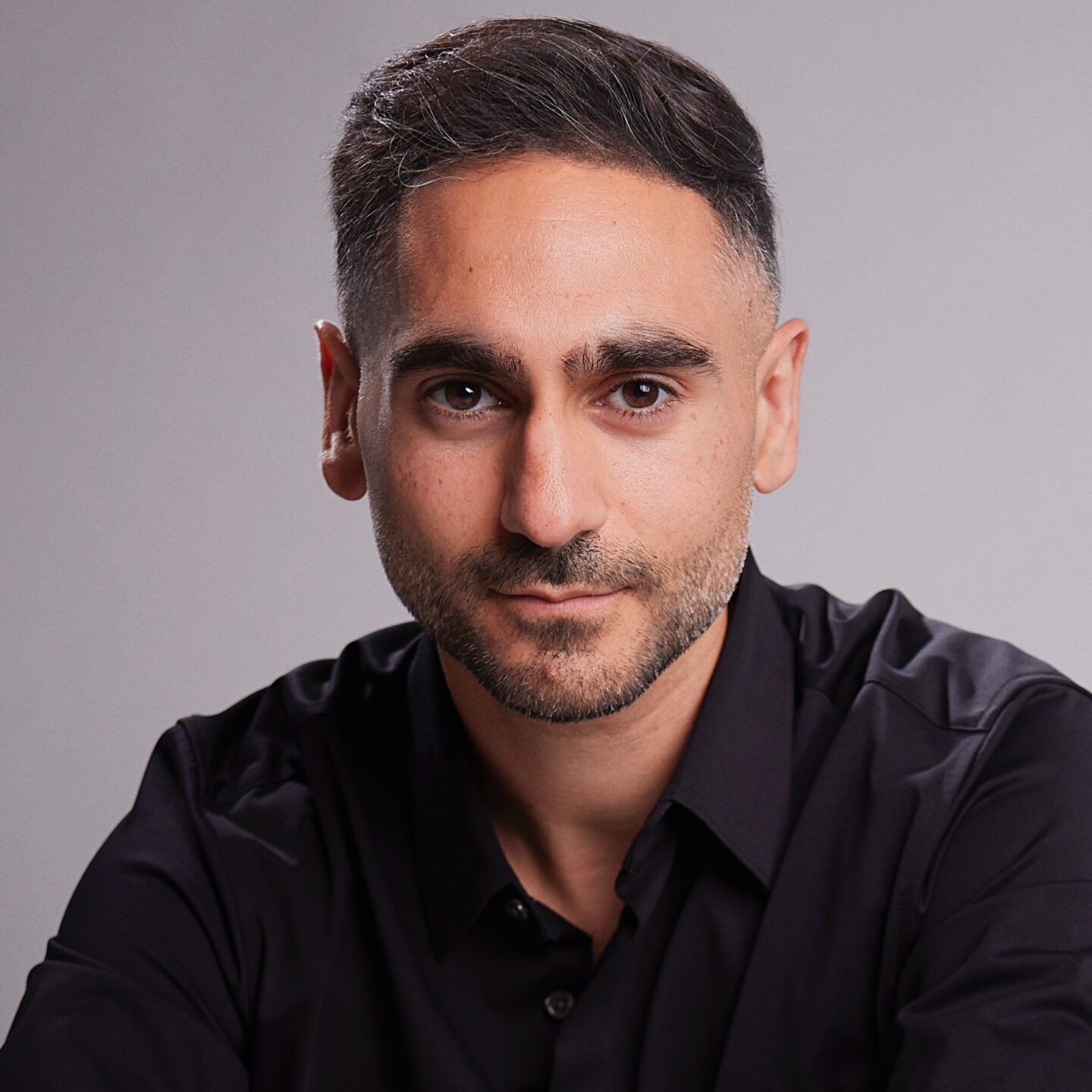 Alex Banayan Speaking Headshot