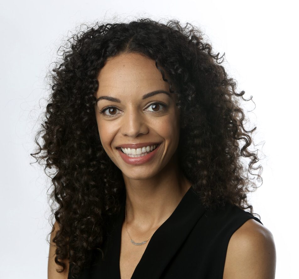 Caitlin Dickerson – Pulitzer Prize-Winning Investigative Journalist